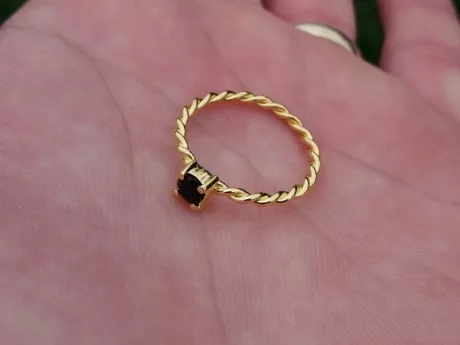 Anel Com Onix em Prata com Banho de Ouro | Elo7