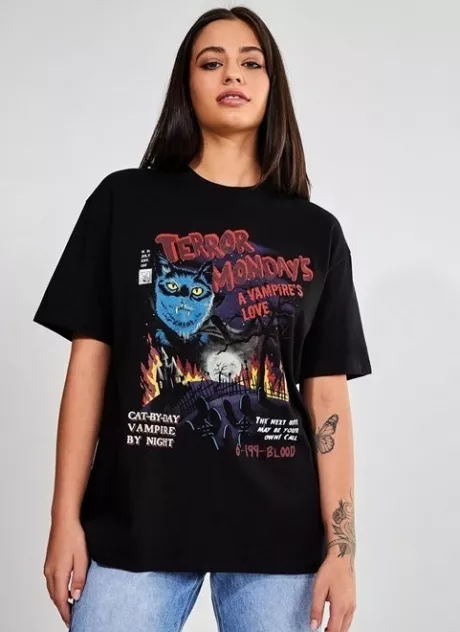 Camiseta Oversized Preta Gato do Terror - youcom: vem cá conferir suas peças favoritas