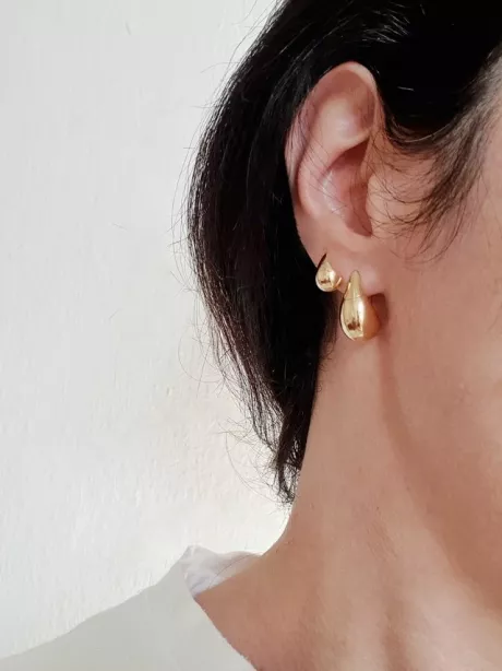 Brinco Curve G Dourado