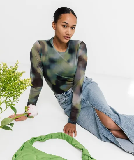 KAUF DICH GLÜCKLICH Longsleeve mehrfarbig tranpsarent aus recyceltem Polyester 78433